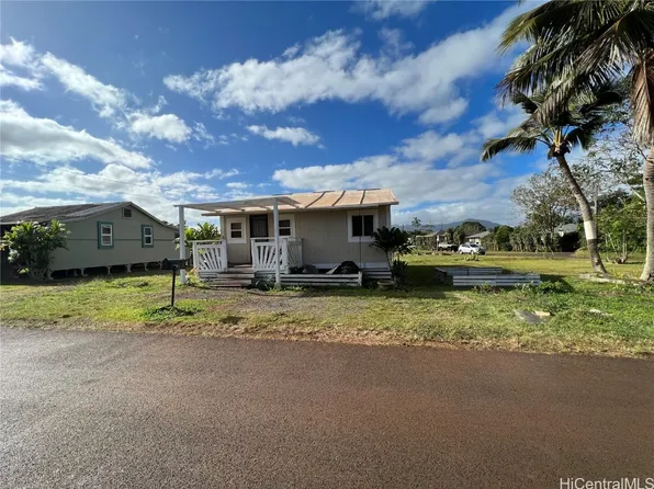 679 Kikowaena St #12, Wahiawa, HI 96786