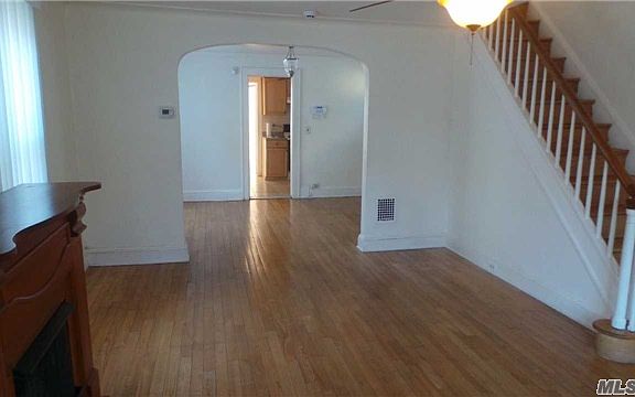 4th image of 8990 219th St