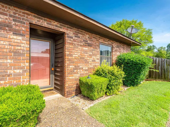 301 Hammond Dr APT A3, Hot Springs National Park, AR 71913