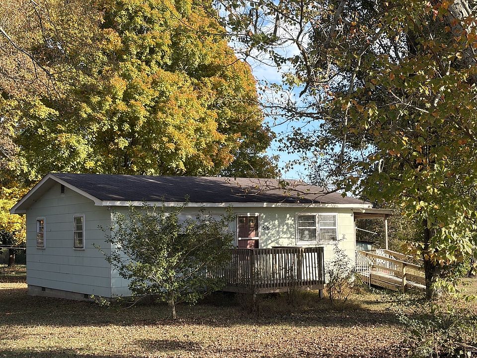 1st image of 516 Shaffer Rd