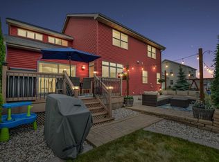 4363 Memorial Cir, Windsor, WI 53598