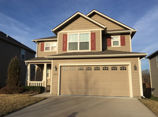 1507 Hanscom Rd, Lawrence, KS 66044