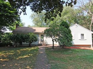 14 Wyman Rd, Lexington, MA 02420