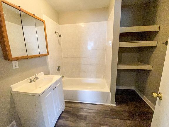 4th image of 4020 North 25th STREET