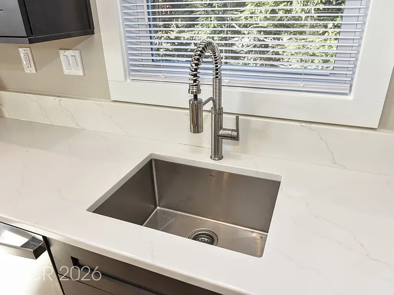 127 Pine St — Photo 20