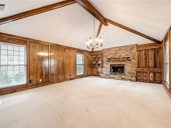 5th image of 2708 Loch Haven Dr