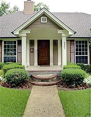 2nd image of 3801 Sherwood Dr