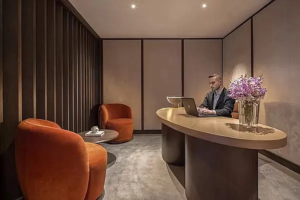 Rented by Gulia Wang, LREB | media 23