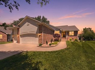 237 S Maple Dunes Ct, Wichita, KS 67235