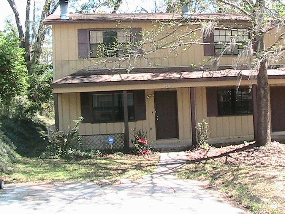 1st image of 2423 Ramblewood Ct