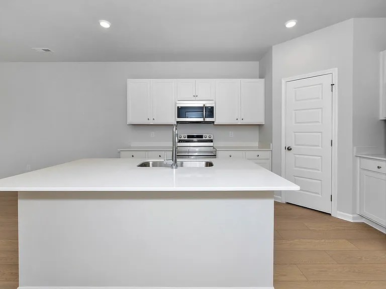 147 Wolfe Ln #1 — Photo 7