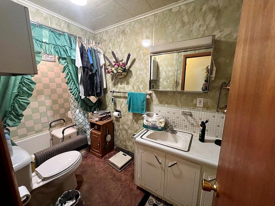 5 Baker Rd, Caspian, MI 49915 Zillow