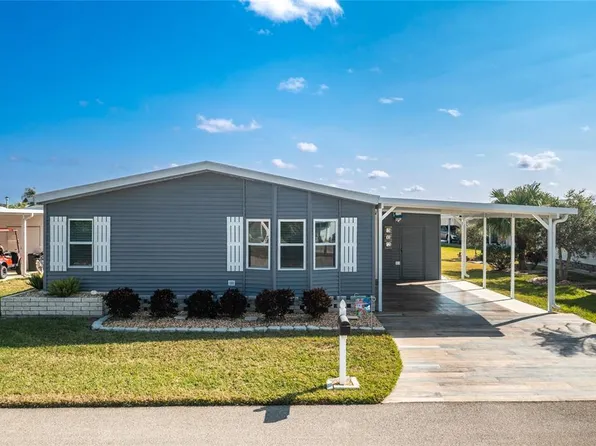 562 Portside Dr, North Port, FL 34287