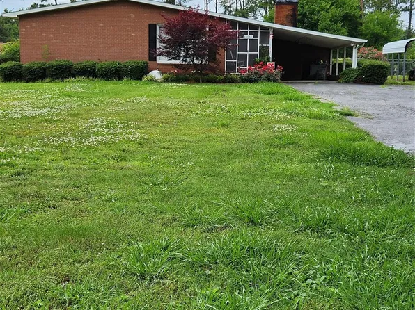 13057 State Highway 52 S, Norwood, NC 28128