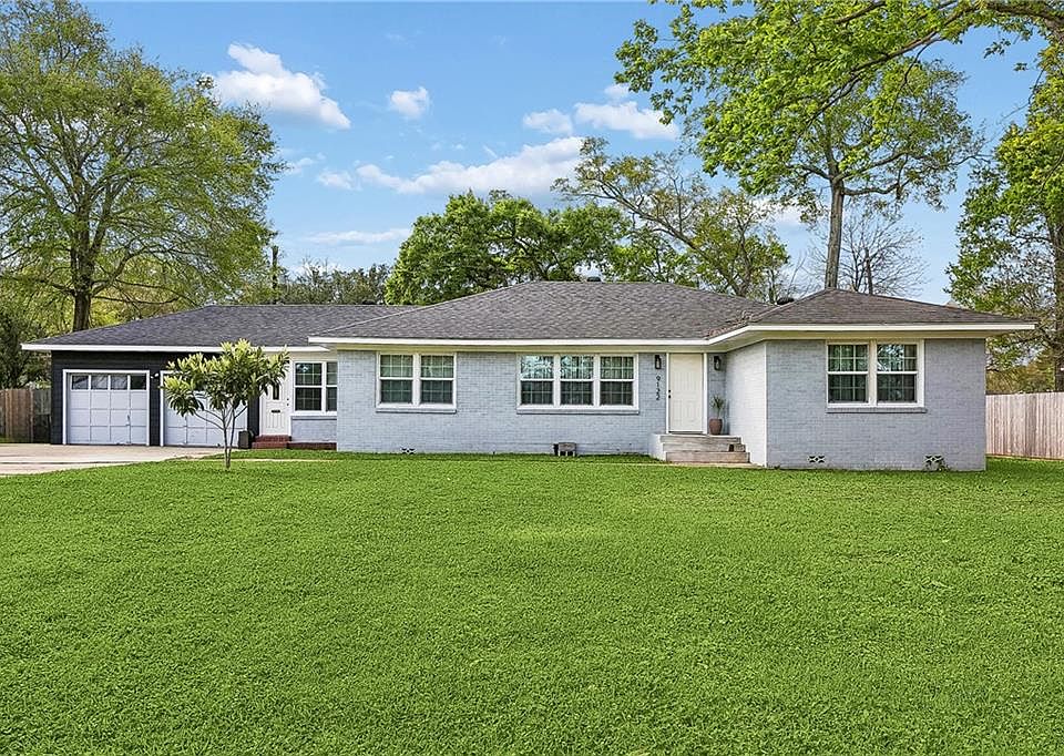 1st image of 9122 Meadowood St