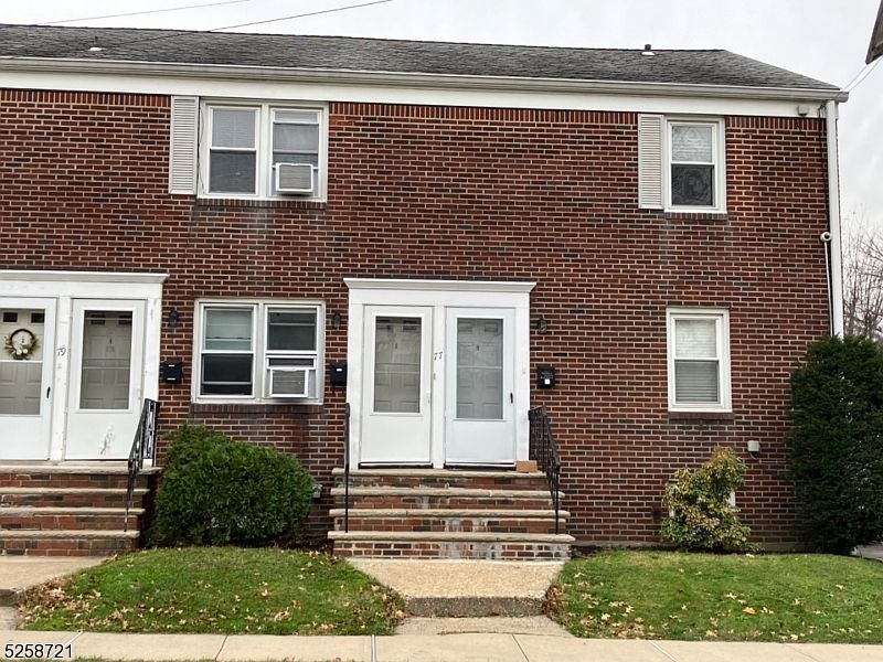 1st image of 77 Exton Ave Floor 2