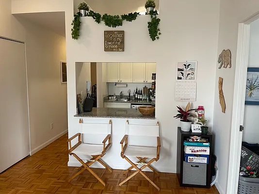 Rented by Owner | media 9