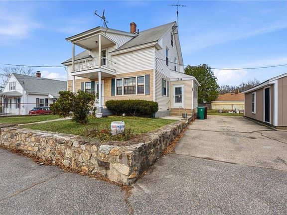 4th image of 149 Burrington St