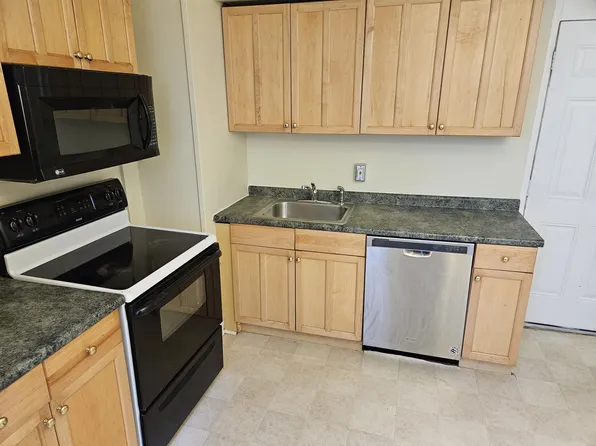 575 Averill Ave #1, Rochester, NY 14607