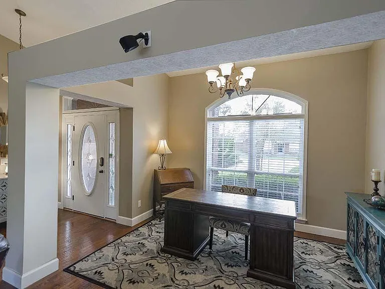 1403 Maryland Ave — Photo 13