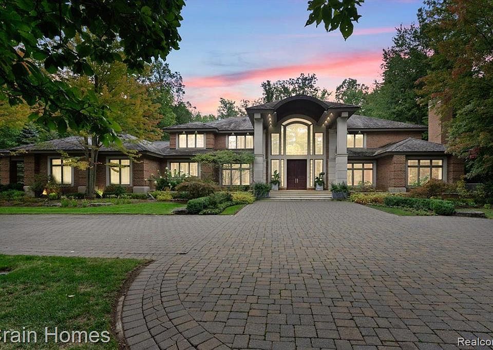 23675 Woodlynne Dr, Bingham Farms, MI 48025 MLS 20230100537 Zillow