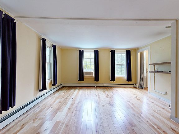 4th image of 14 Panton Road