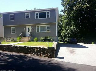 92 Hillside Ave, Shelton, CT 06484