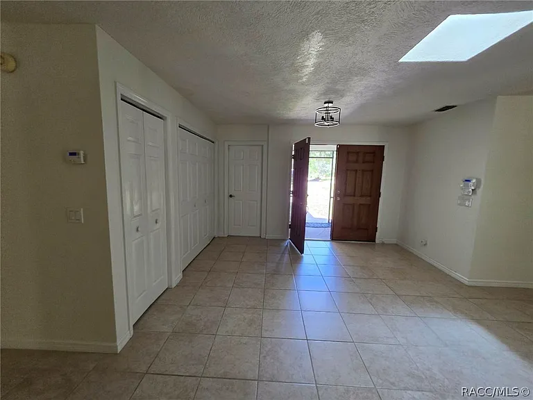 1600 W Ivorywood Dr — Photo 10