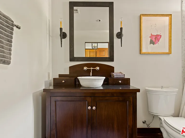 1407 N Beverly Dr — Photo 51