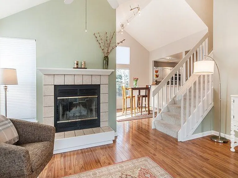 437 Grouse Ct — Photo 3