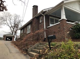 336 Sulphur Springs Rd, Asheville, NC 28806