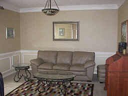 5th image of 522 Seaborough Ln