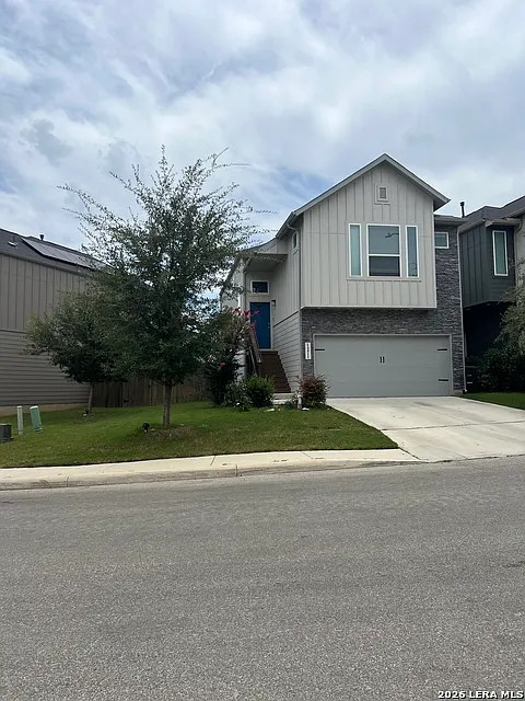 3 bed, 2.5 bath, 1656 sqft, $1,995 — Photo 2