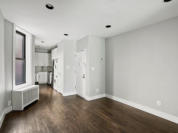 3rd image of 514 E 88th St APT 5C