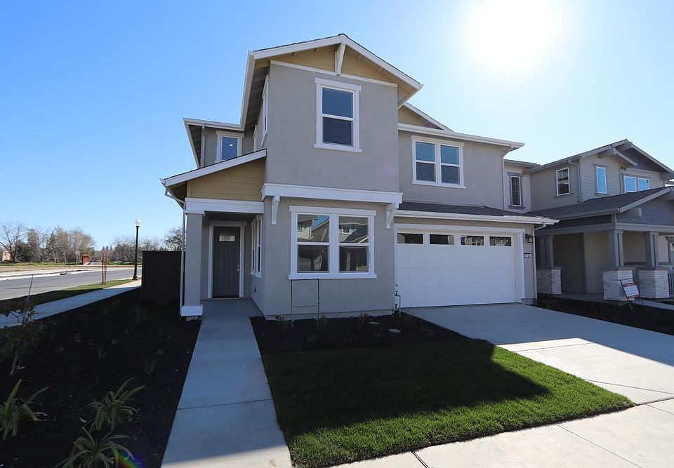 1st image of 2790 Wheat Grass St