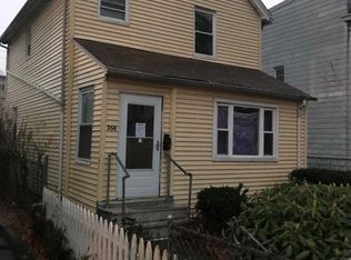 256 Sanford St, East Orange, NJ 07018