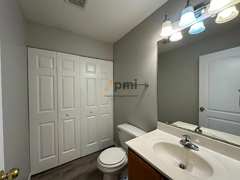 678 Dearborn Rd #D — Photo 6