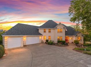 5787 Acorn Ridge Dr, Paradise, CA 95969