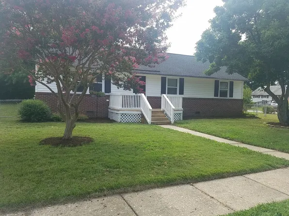 53 Newby Dr, Hampton, VA 23666