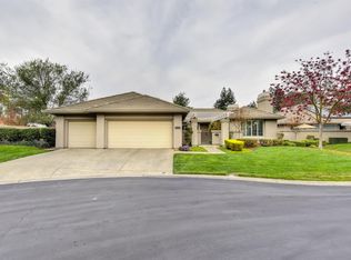 9501 Golf Course Ln, Elk Grove, CA 95758