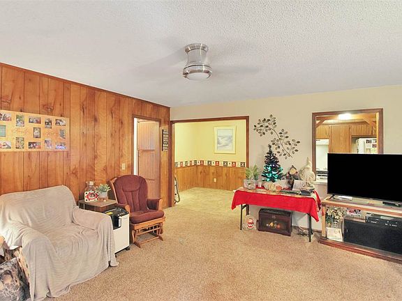 3rd image of 3702 W 15th Ave