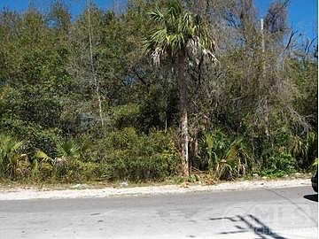 1st image of 253 8th St