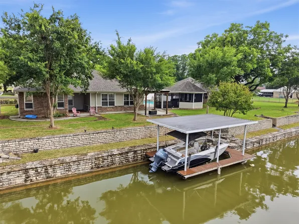 412 Mercury Ct, Granbury, TX 76049