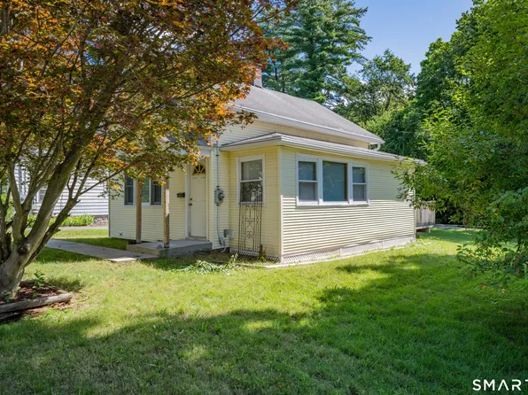 18 Union Street, Plymouth, CT 06786