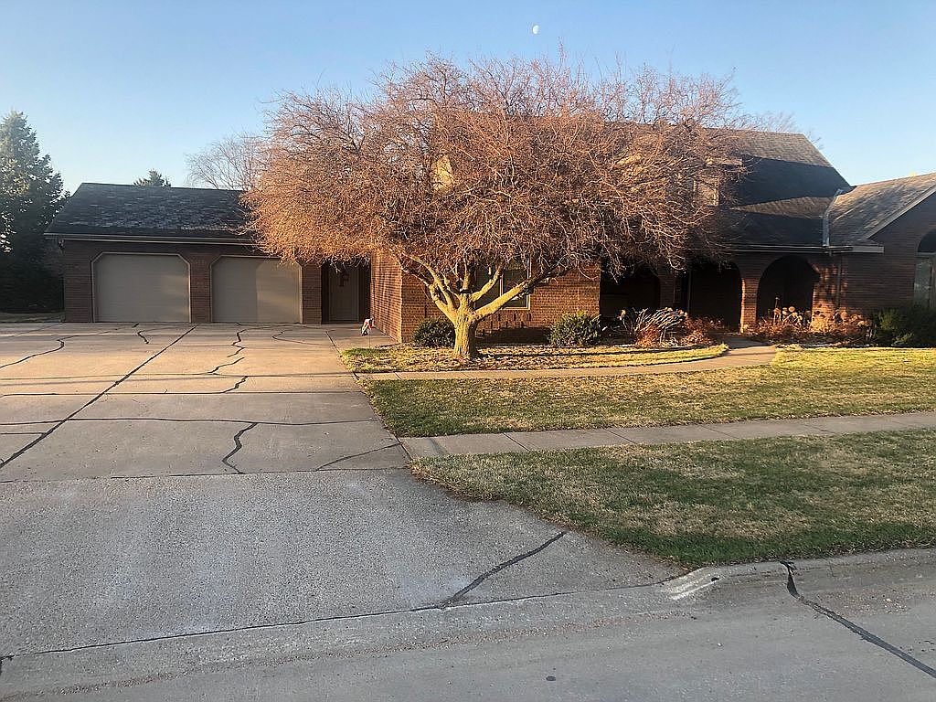 507 W Hoese St, Hartington, NE 68739 Zillow