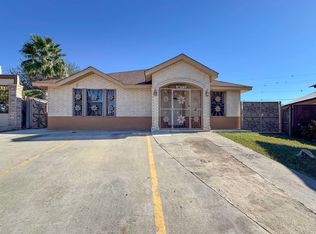 729 Bougainvillea St, Laredo, TX 78046