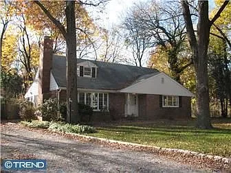 29 Hendrickson Rd photo 1