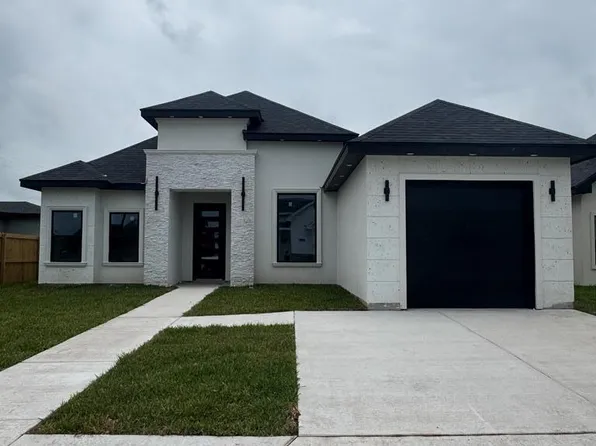 2911 Juan Castillo Ave, Pt Isabel, TX 78578