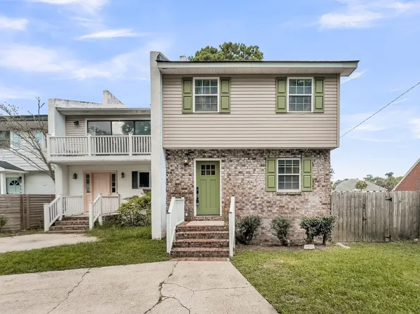 960 Myrtle Ct, Mount Pleasant, SC 29464