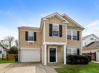 10210 Orchard Grass Ct, Charlotte, NC